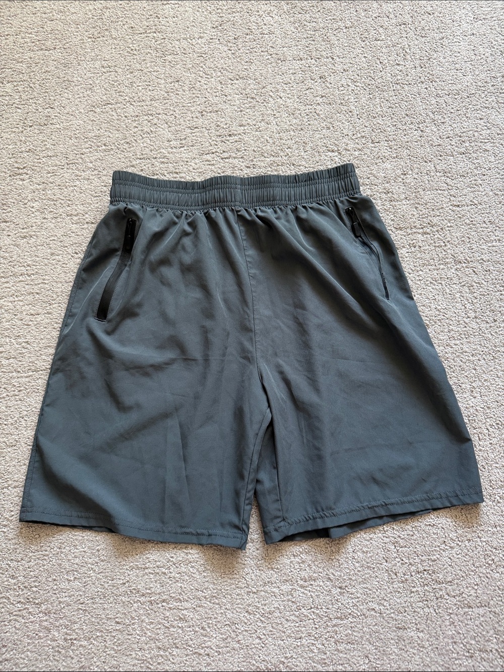 Cougar Men's Athletic Shorts in Charcoal Gray with Zipper Pockets - Large